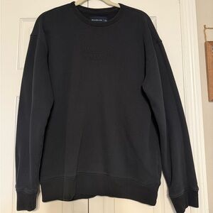 Abercrombie & Fitch Black Crewneck- Size L